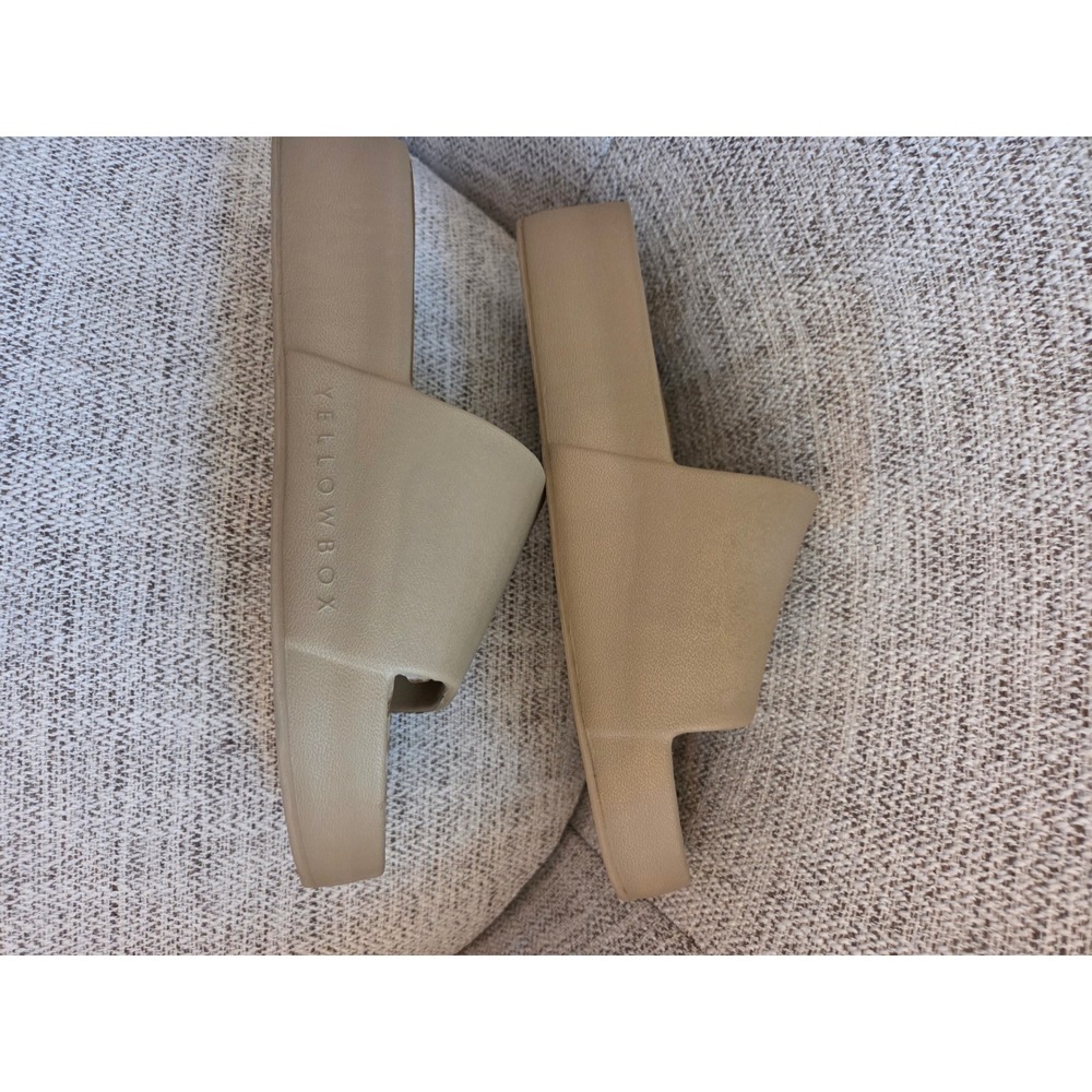 Yellow Box Womens Platform Slide Sandals Taupe Tan Chunky Sole Size 9 - Picture 3 of 5